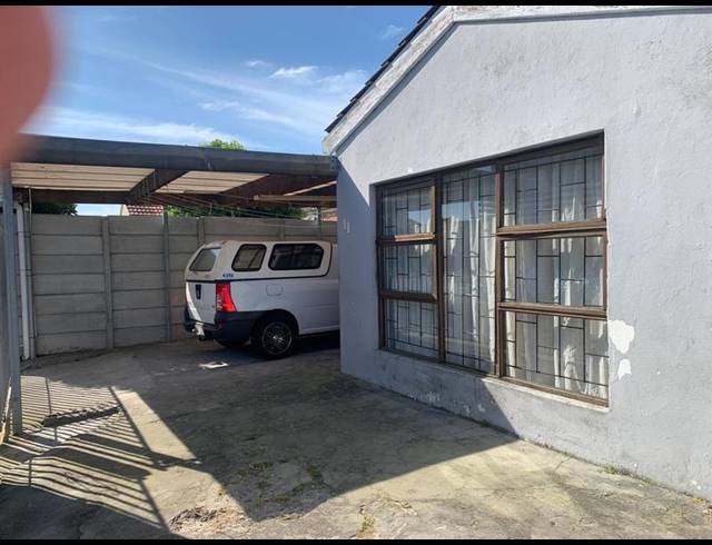 3 BEDROOM HOUSE FOR SALE IN WESTRIDGE